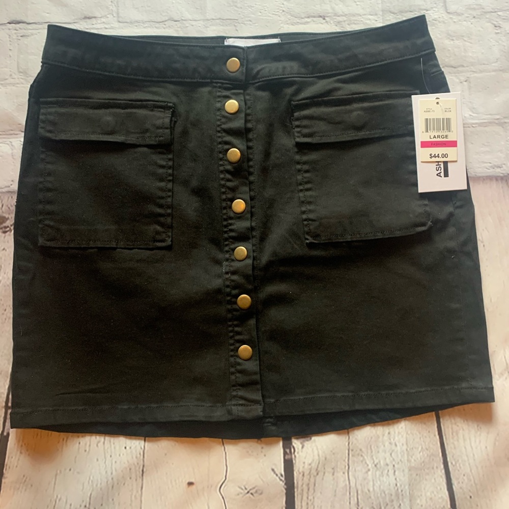 Ashley Mason Black skirt large